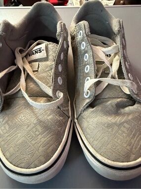 Vans Low Top Lace-Up Sneakers in Light Taupe and White